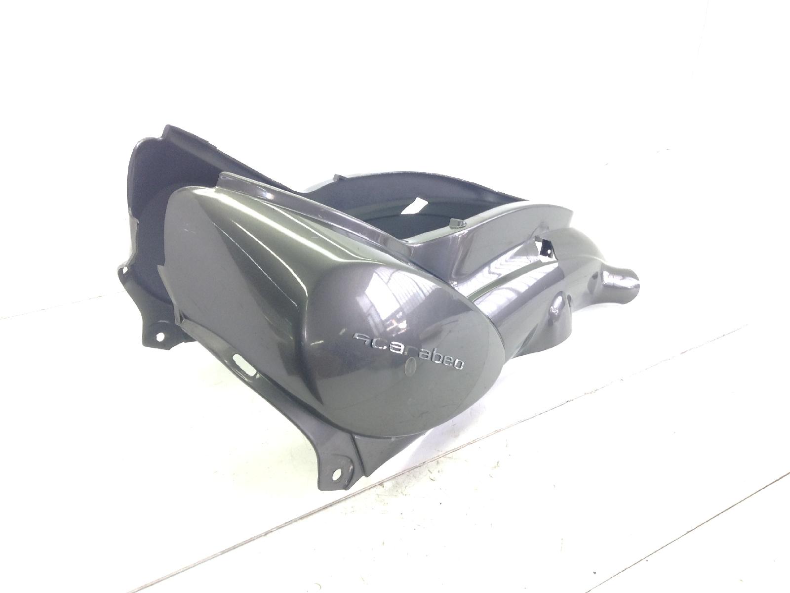 Aprilia scarabeo 4t 100 carena coda codone fiancate posteriore 2005 2005 va000