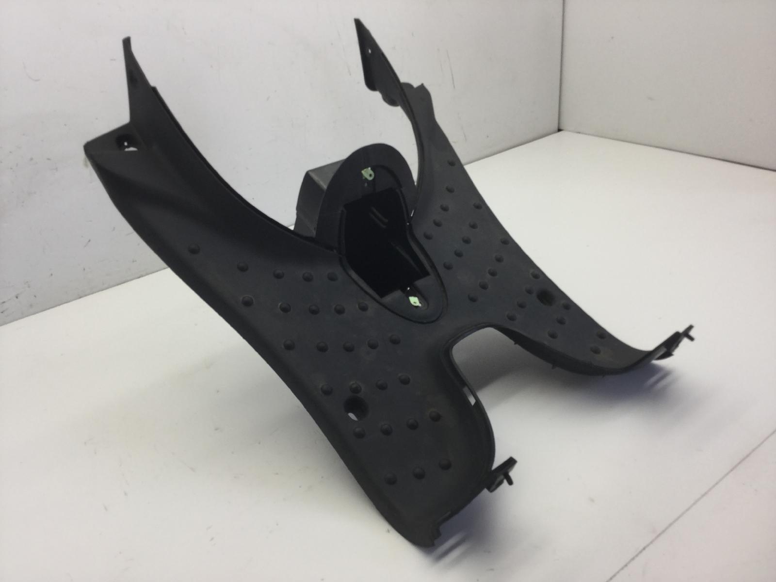 Peugeot looxor tsdi 50 carena pedana pavimento poggiapiedi 2002 2006 vgab1aa1a