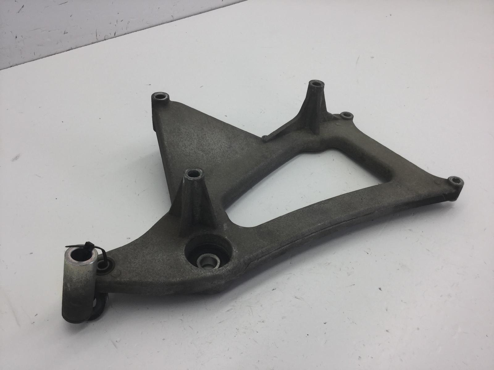 Peugeot geopolis 4v ie 125 staffa supporto scarico marmitta 2007 2007