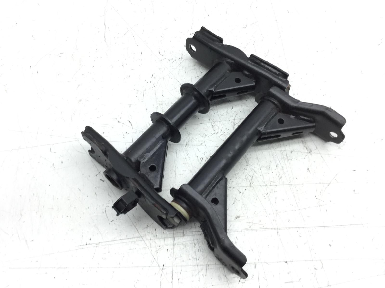 Peugeot geopolis 4v ie 125 staffa supporto motore 2007 2007