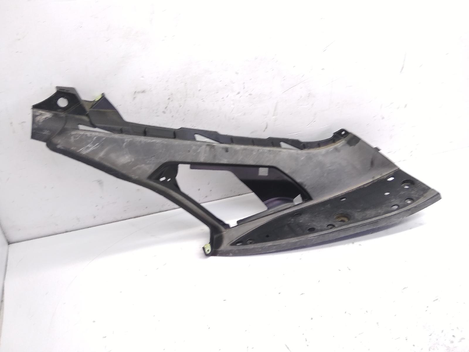Peugeot geopolis 4v ie 125 carena pedana destra 2007 2007 n2aa