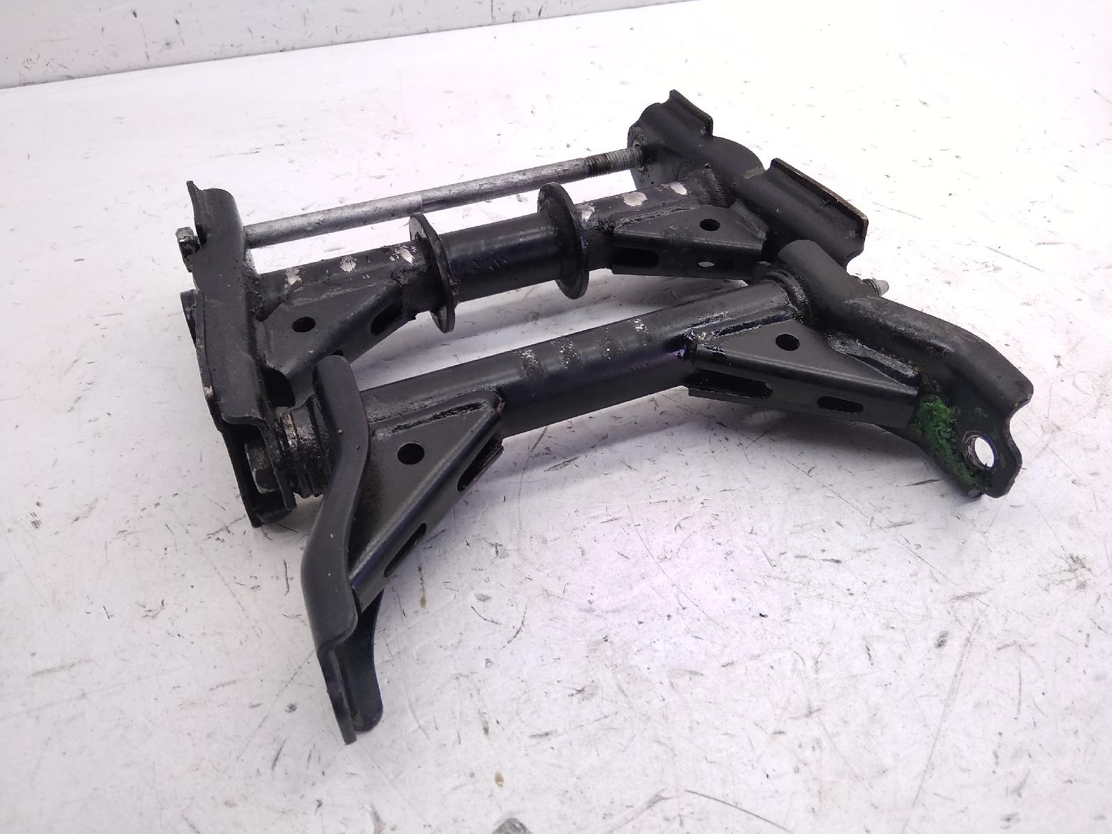 Peugeot geopolis 4v ie 125 staffa supporto motore 2007 2007 n2aa