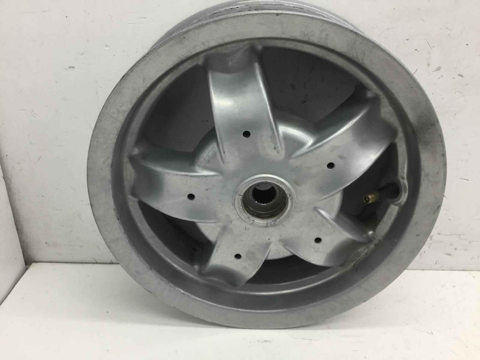 Piaggio zip 2t 50 cerchio ruota posteriore 10 x 3 2000 2004 c25000