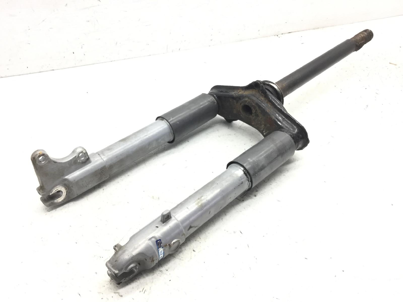 Piaggio zip 2t 50 forcella anteriore foderi steli piastra inferiore 2000 2004 c25000