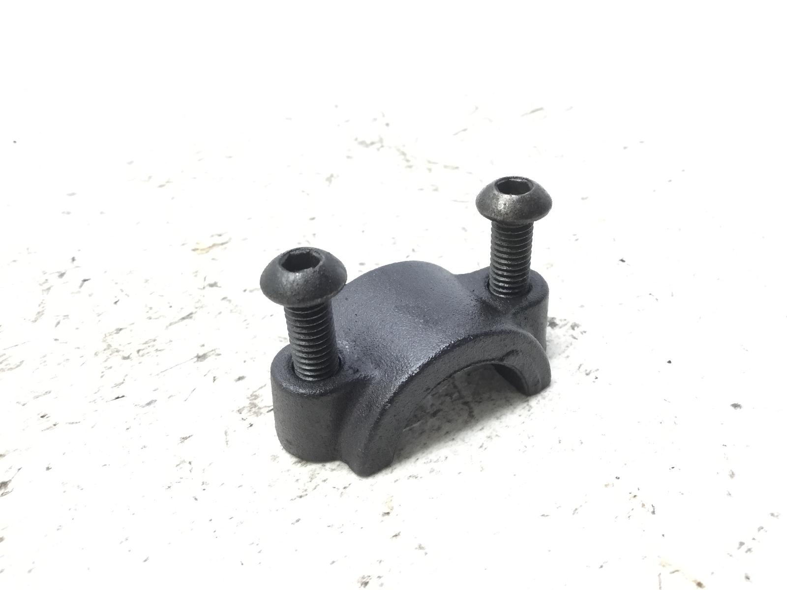 Piaggio zip 2t 50 cavallotto pompa freno anteriore destra 2000 2004 c25000