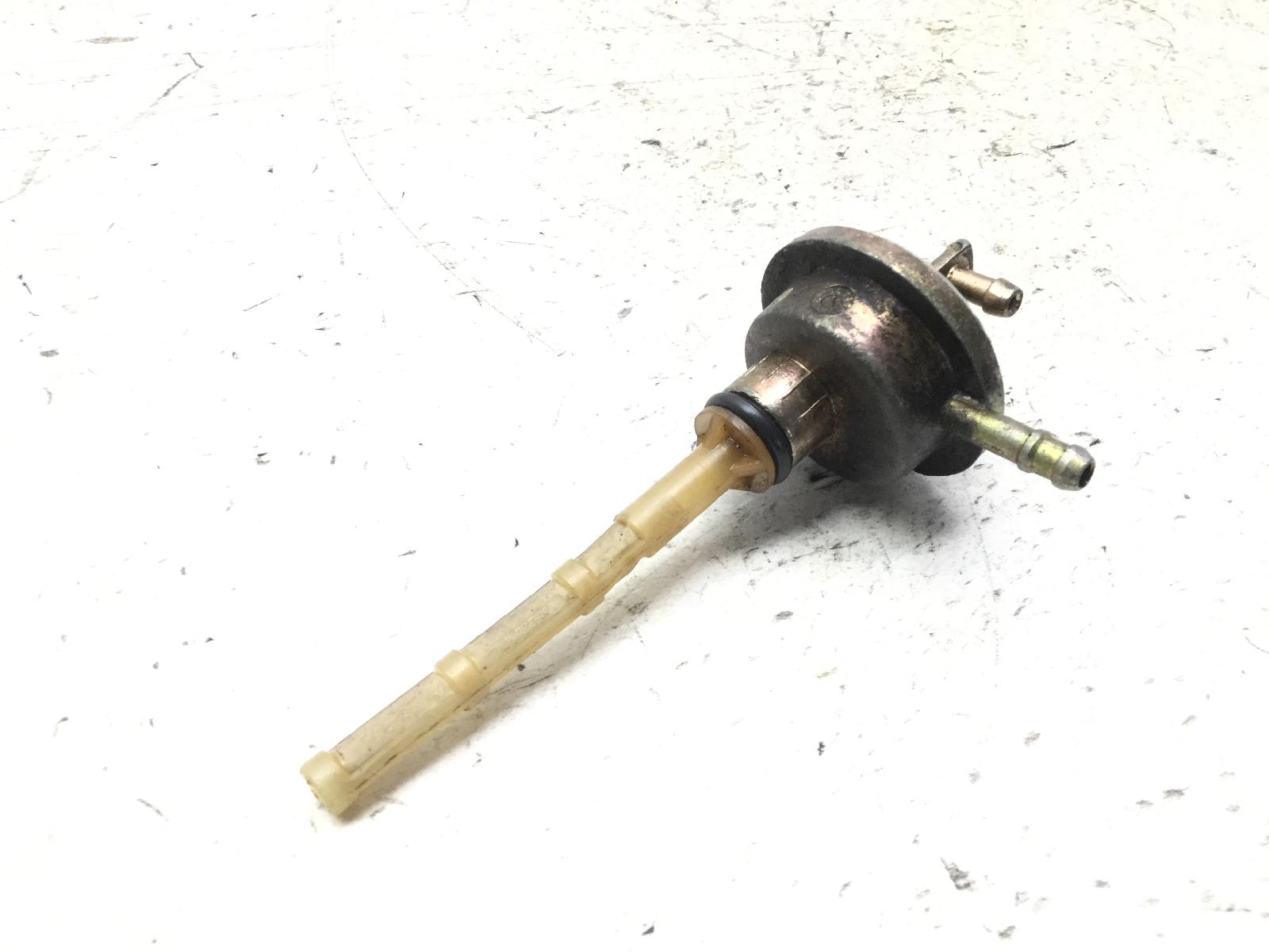 Piaggio zip 2t 50 rubinetto serbatoio benzina carburante 2000 2004 c25000