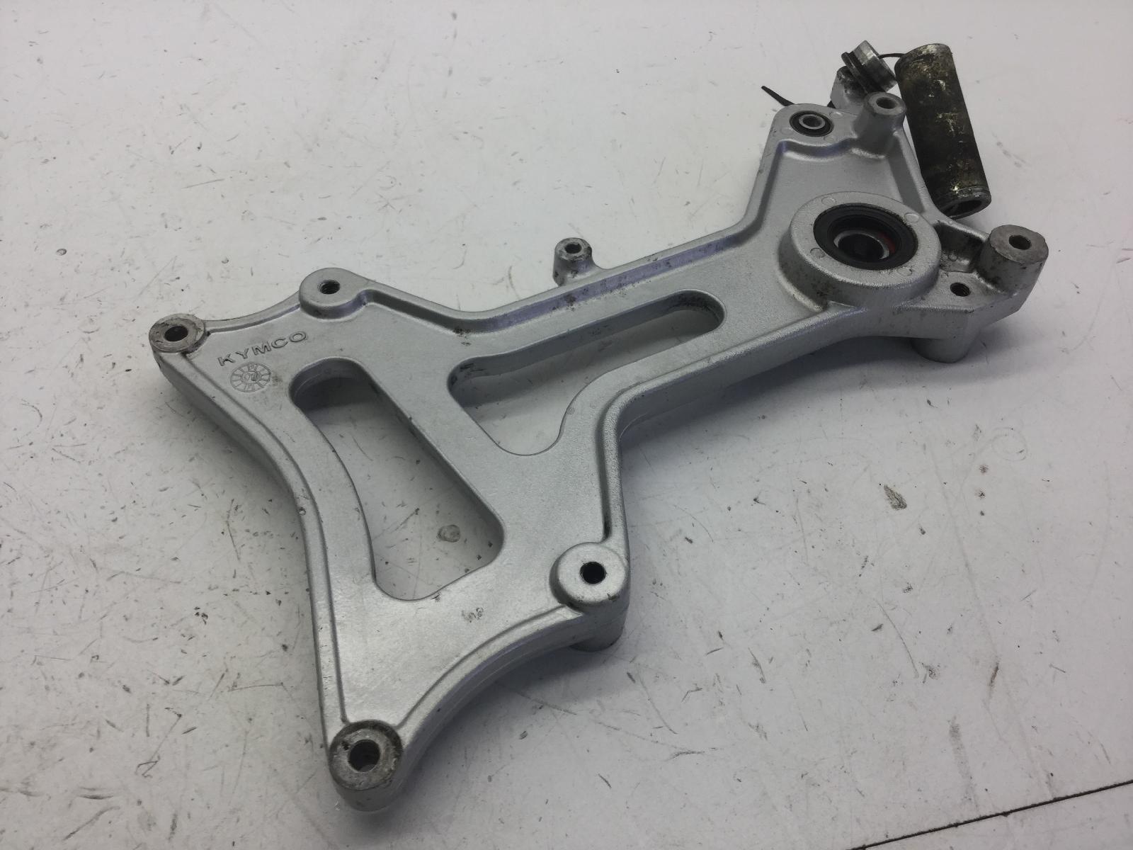 Kymco grand dink 150 staffa supporto scarico marmitta 2001 2002 s40000