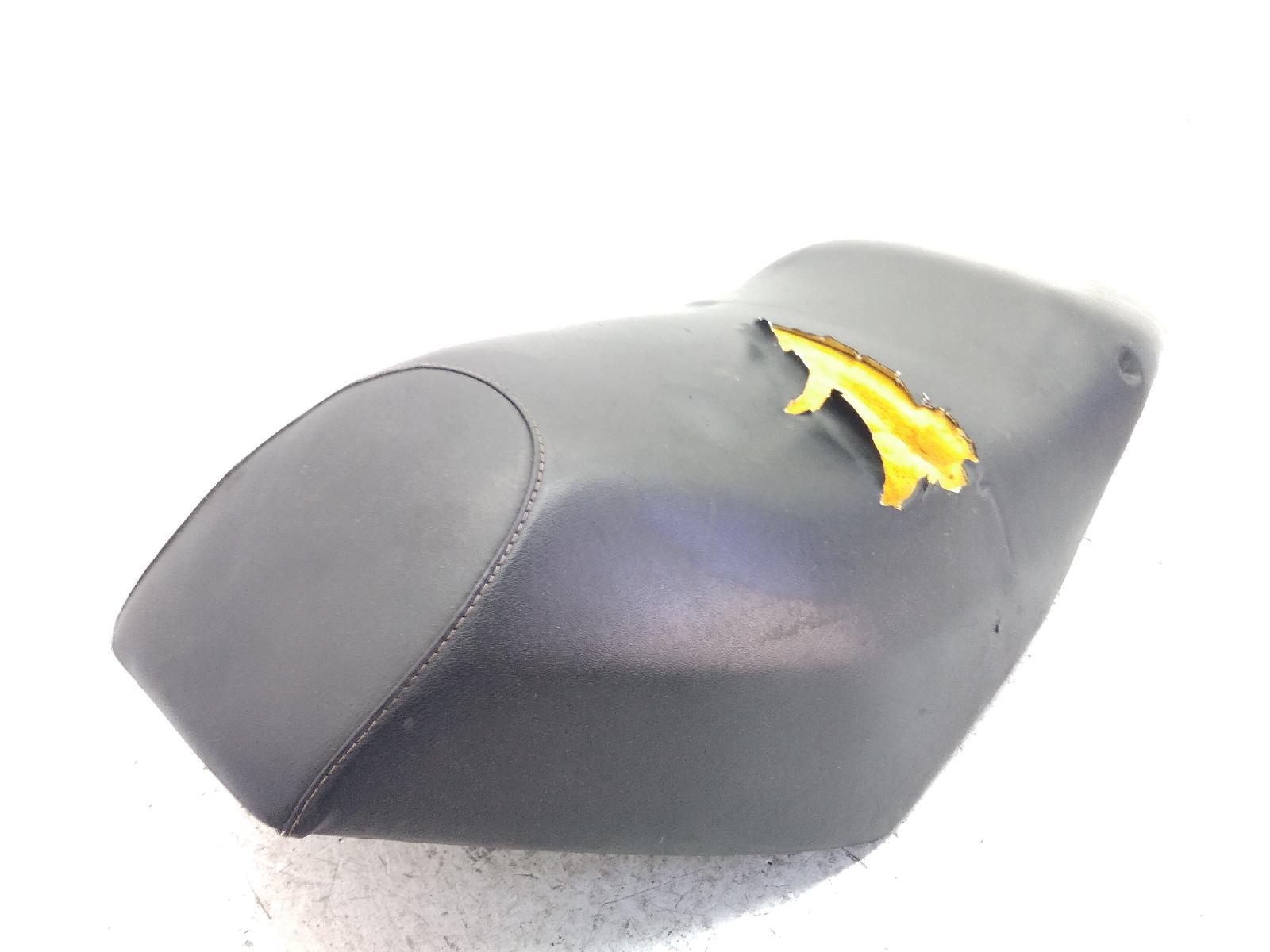 Malaguti f12 phantom lc 50 sella saddle con fodera strappata 2002 2002 62000000