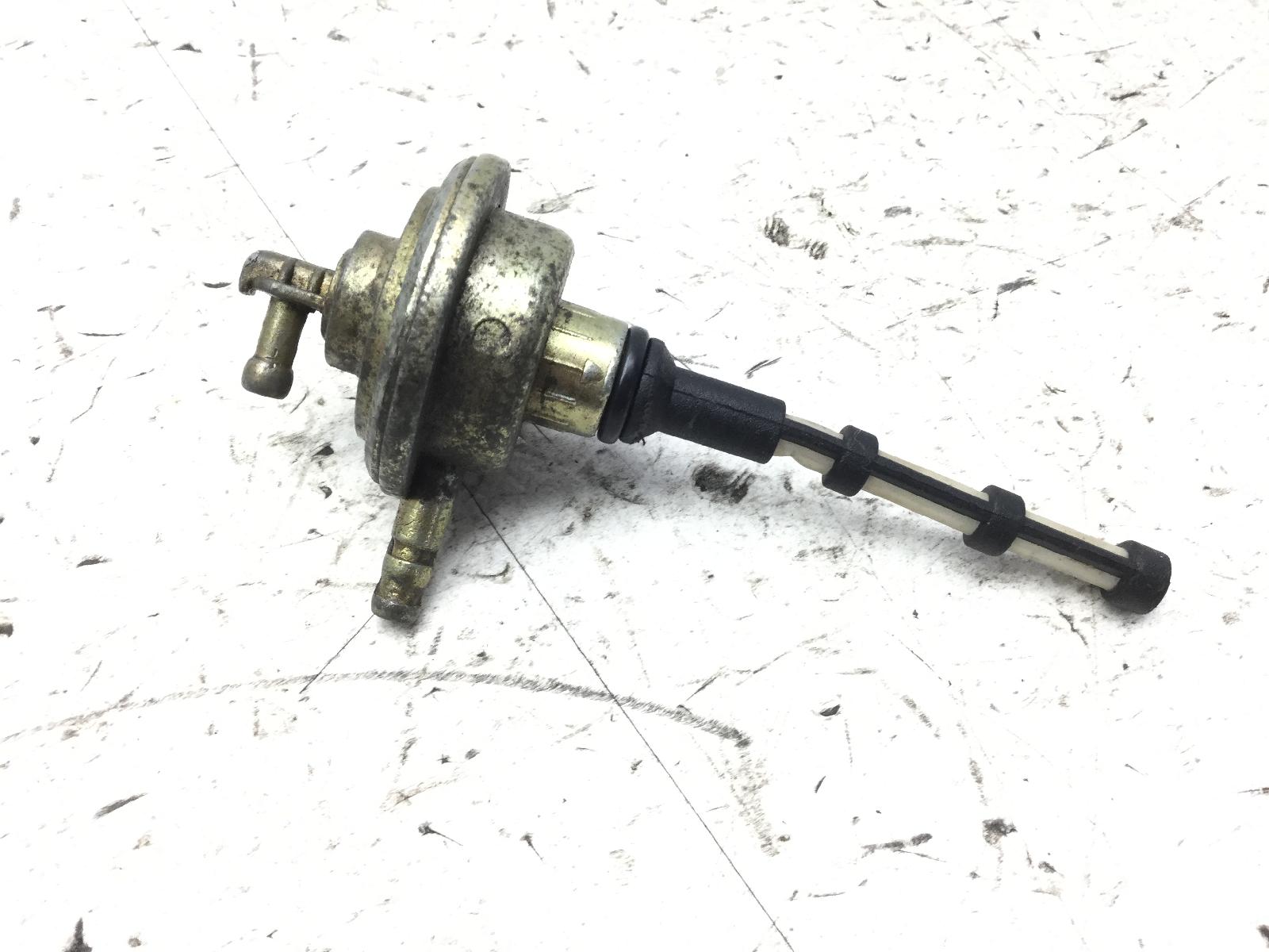 Malaguti f12 phantom lc 50 rubinetto serbatoio carburante benzina 2002 2002 62000062