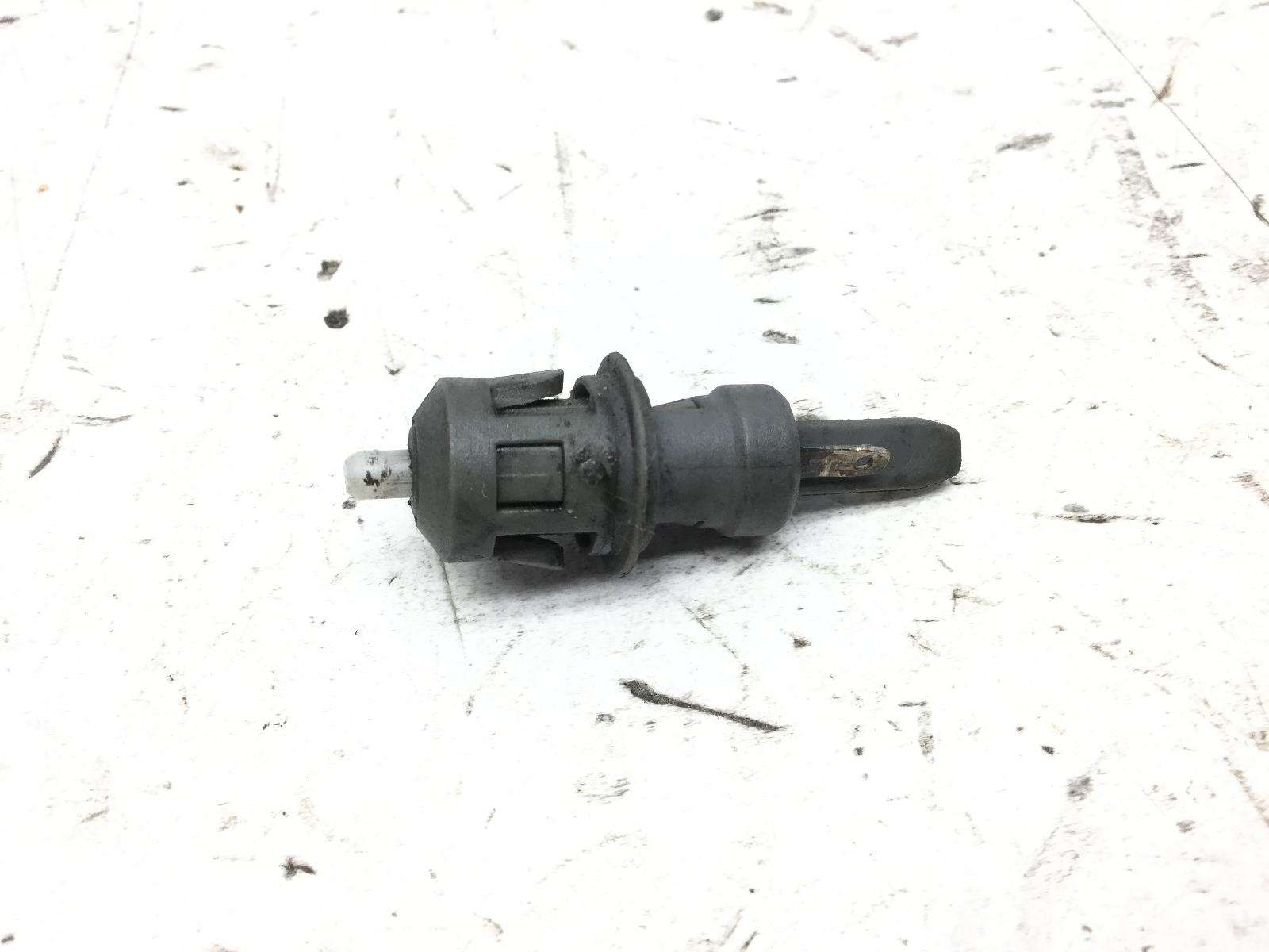 Malaguti f12 phantom lc 50 sensore pulsante microstop freno anteriore 2002 2002 62000062