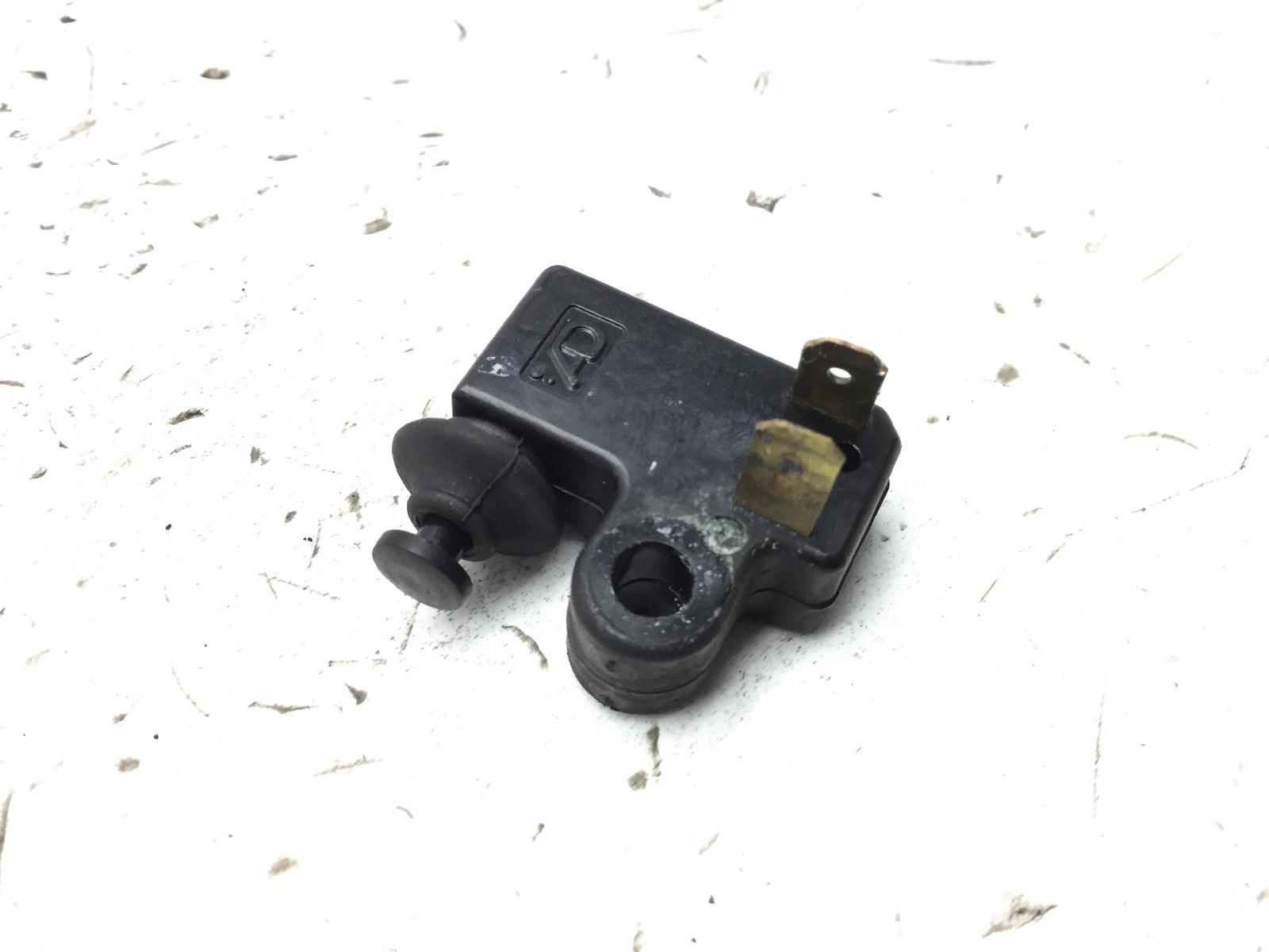 Yamaha majesty yp 400 interruttore sensore stop microstop freno anteriore 2005 2005 sh025