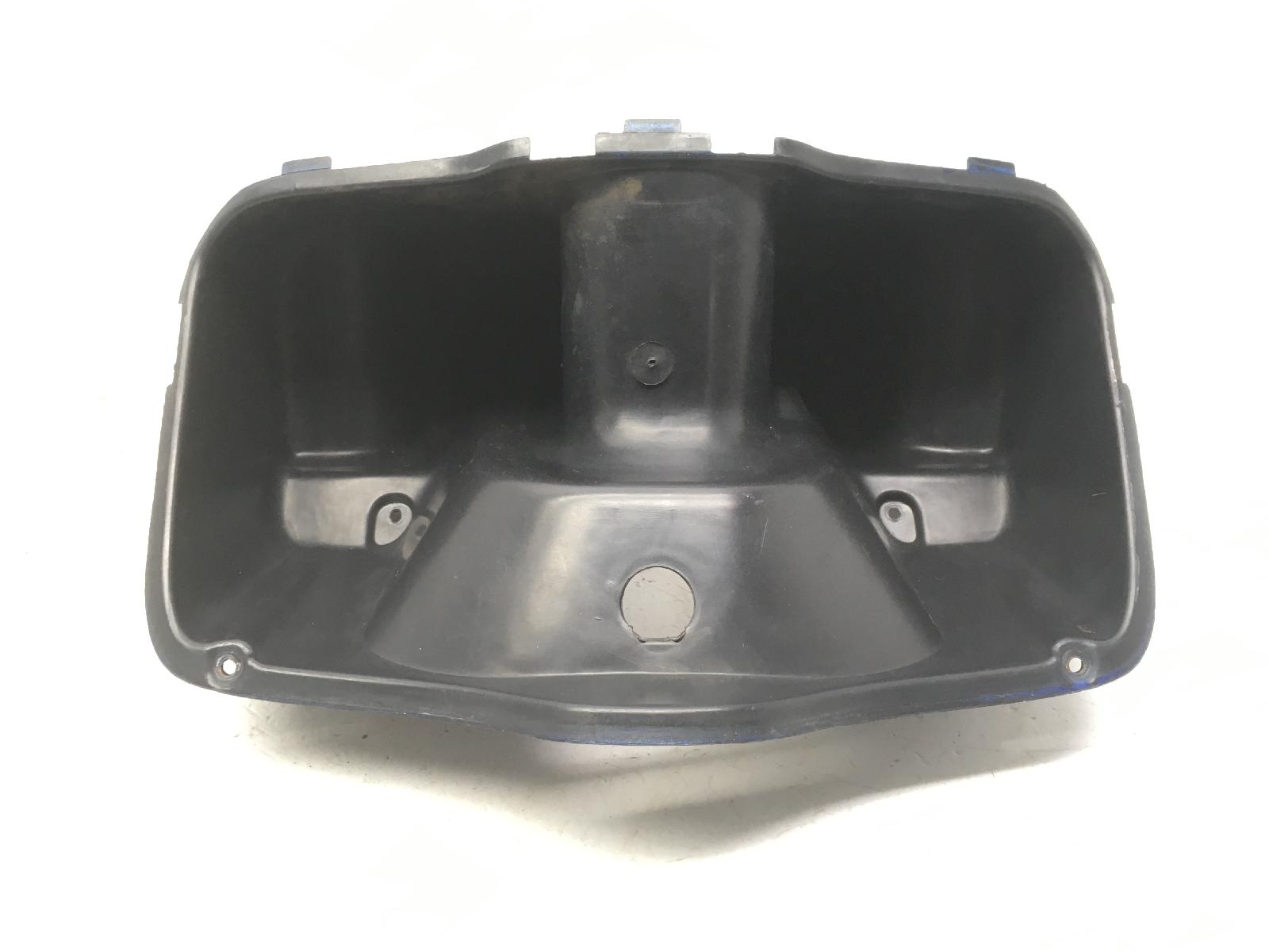 Aprilia habana mojito 125 retro 125 bauletto interno carena controscudo 2000 2000 pm000