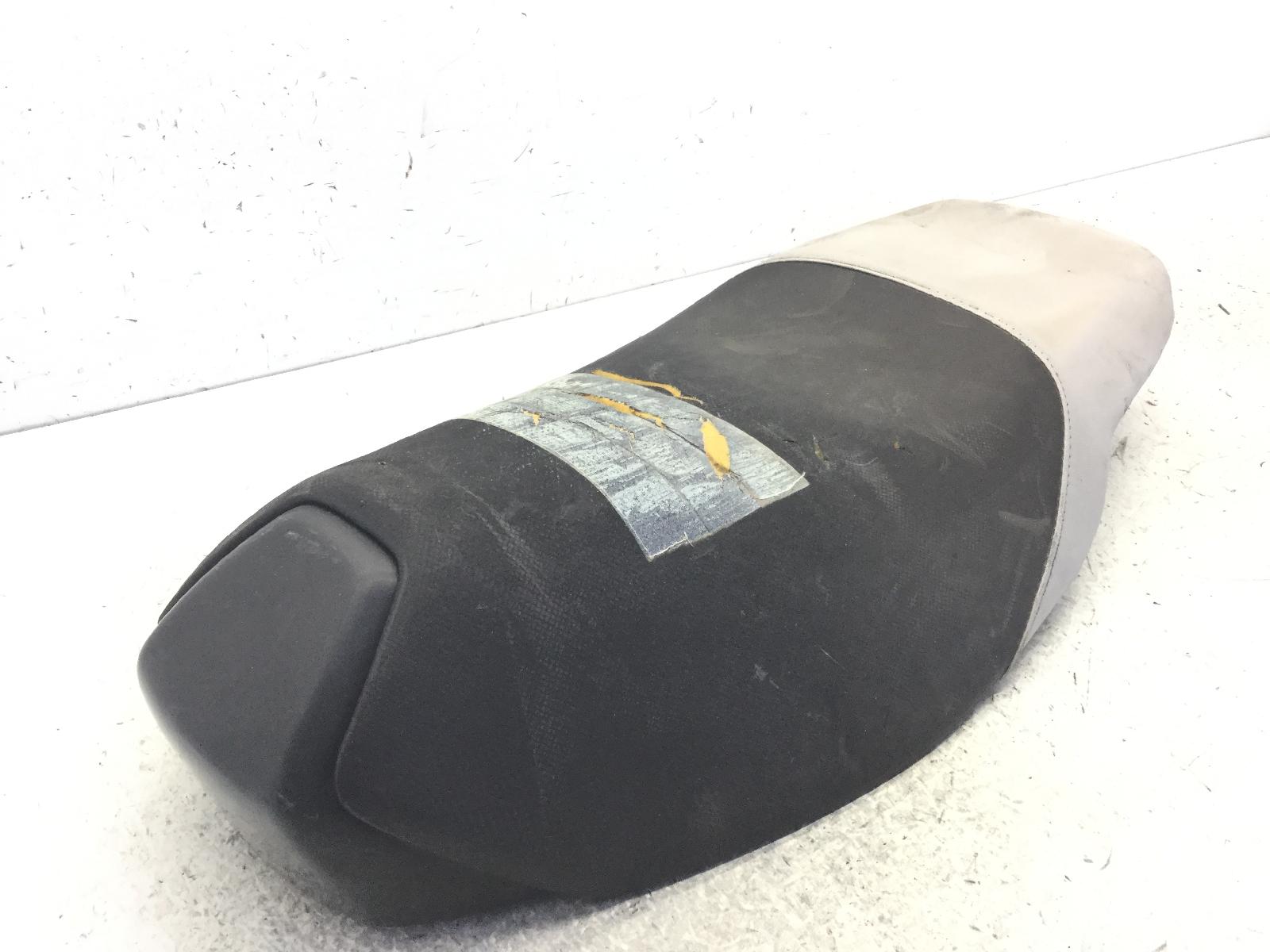 Peugeot streetfight 2t 100 sella saddle - strappi su fodera 1998 1998 vgas2ab