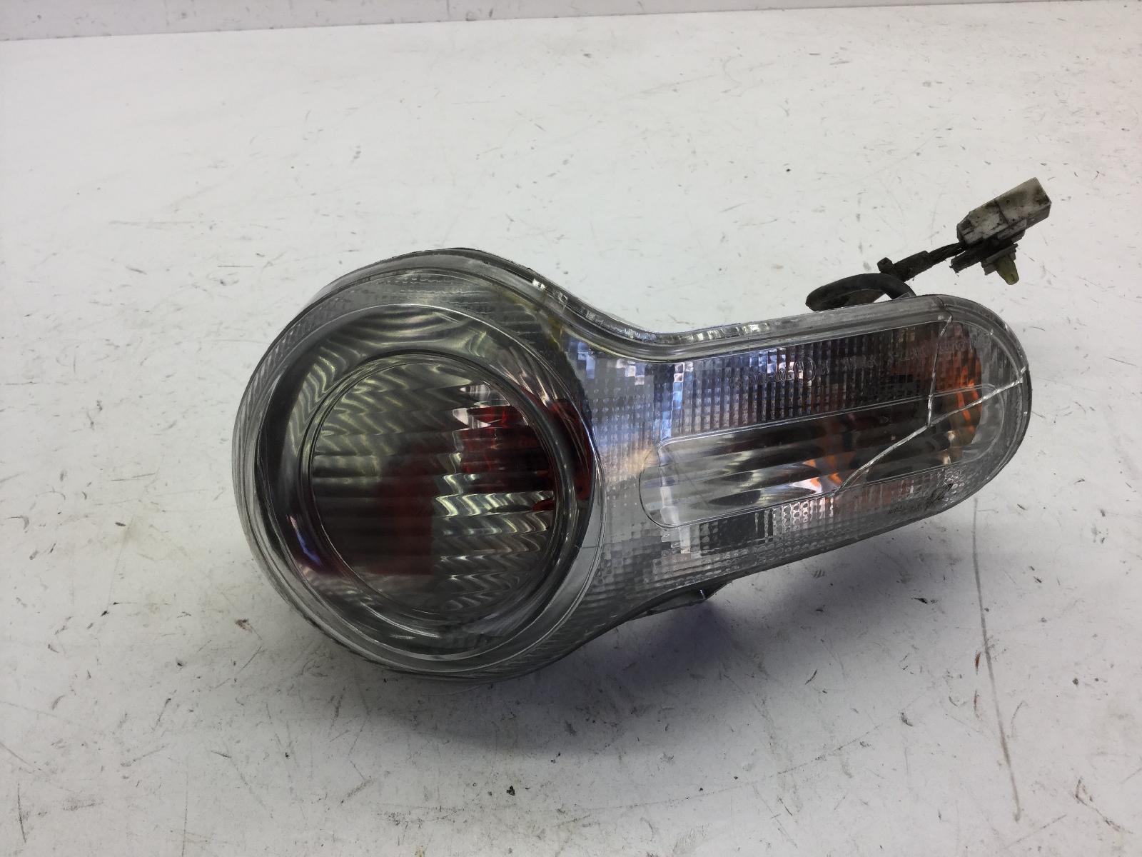 Piaggio carnaby 200 faro fanale freccia posteriore sinistro con crepa 2007 2008 m60100