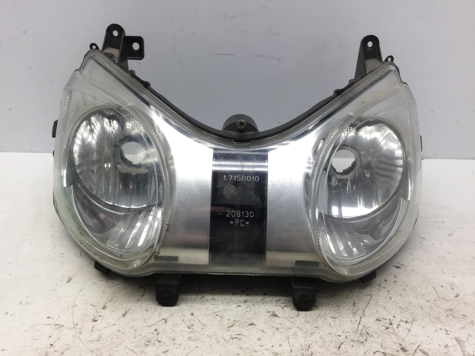 Piaggio carnaby 200 faro fanale anteriore no cablaggio 2007 2008 m60100