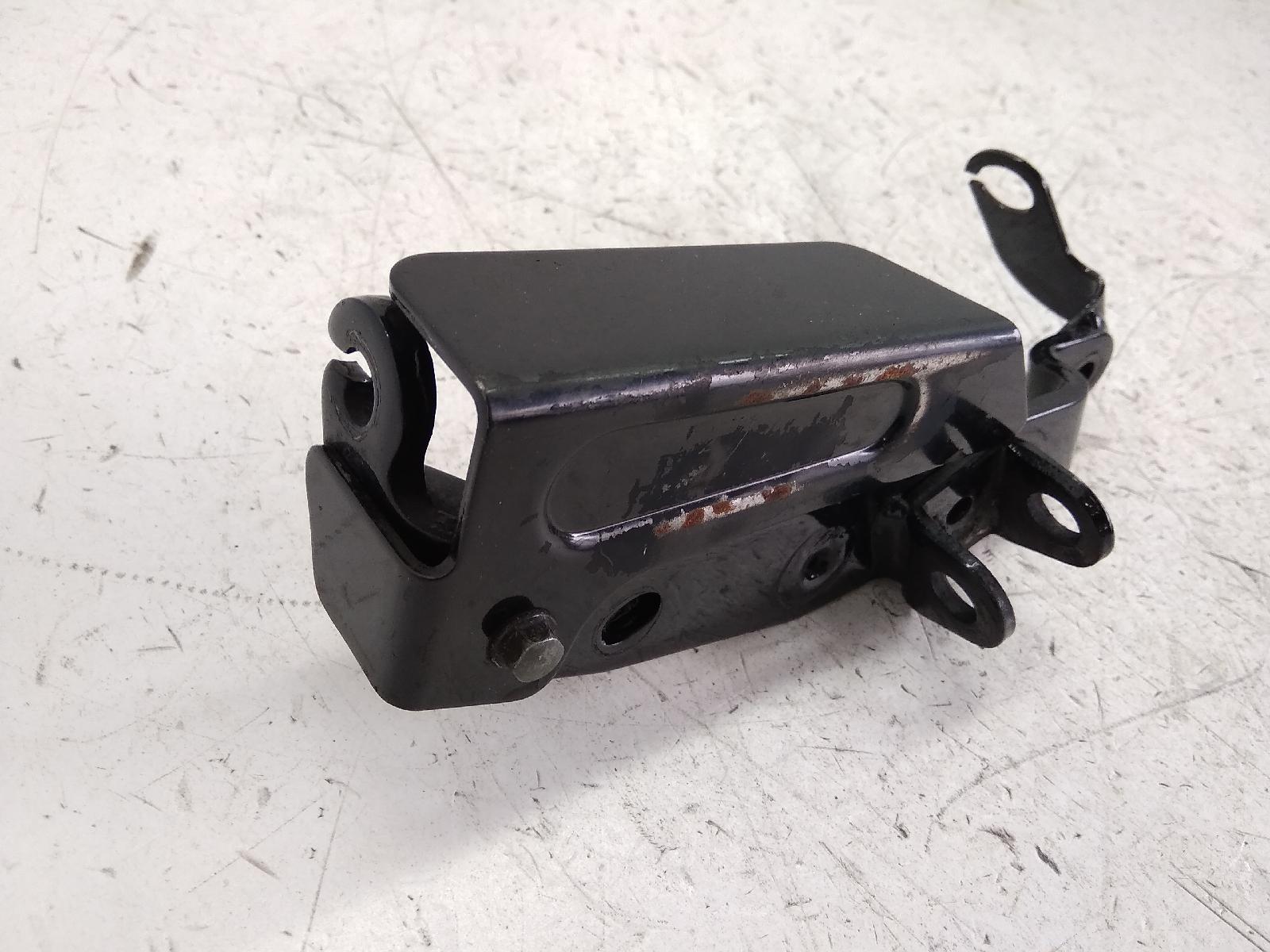 Kawasaki bn eliminator 125 supporto pedana anteriore destra 2006 2007 bn125aada