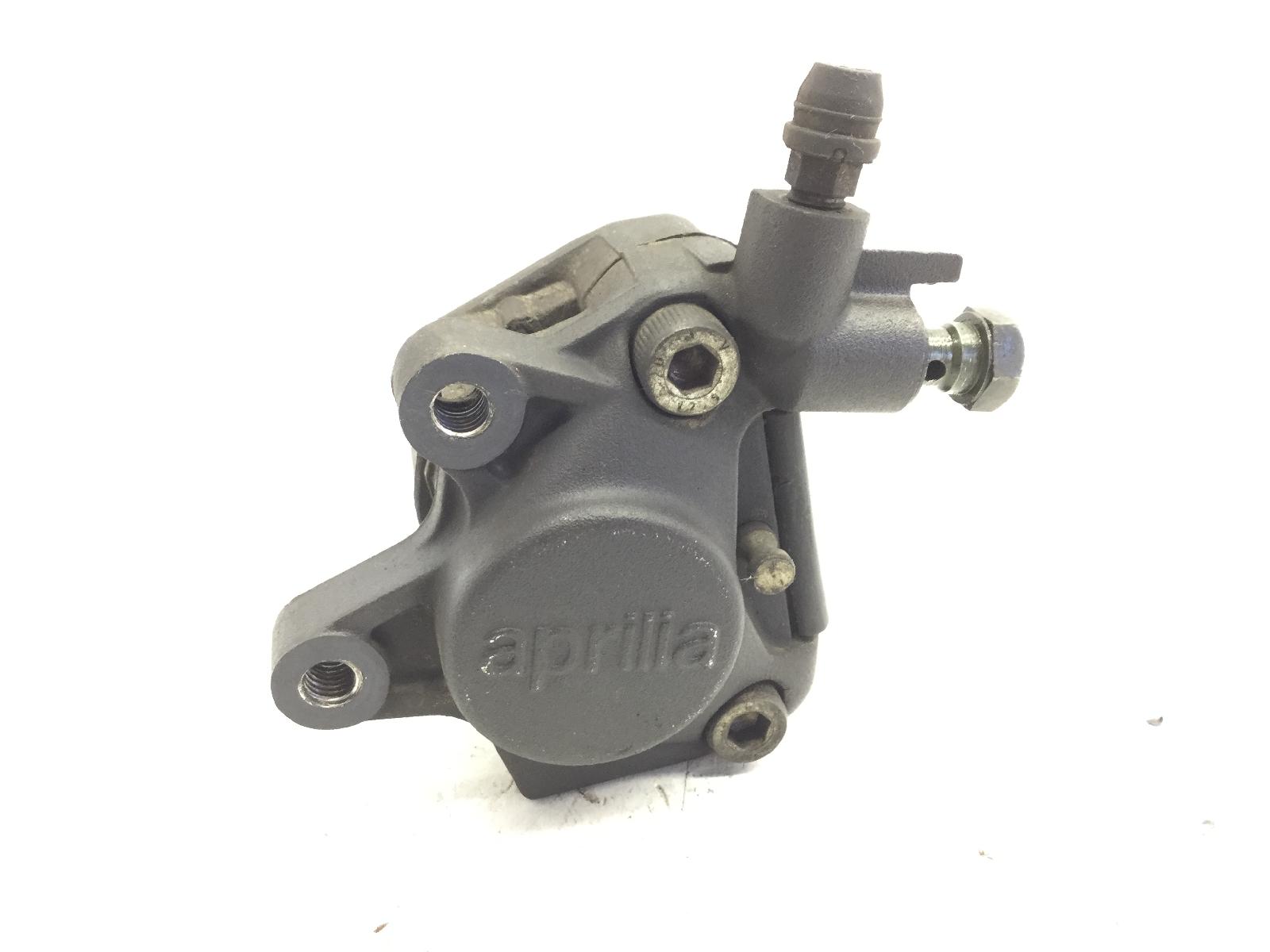 Aprilia scarabeo 4t 100 pinza freno anteriore - pasticche non garantite 2001 2004 sa000