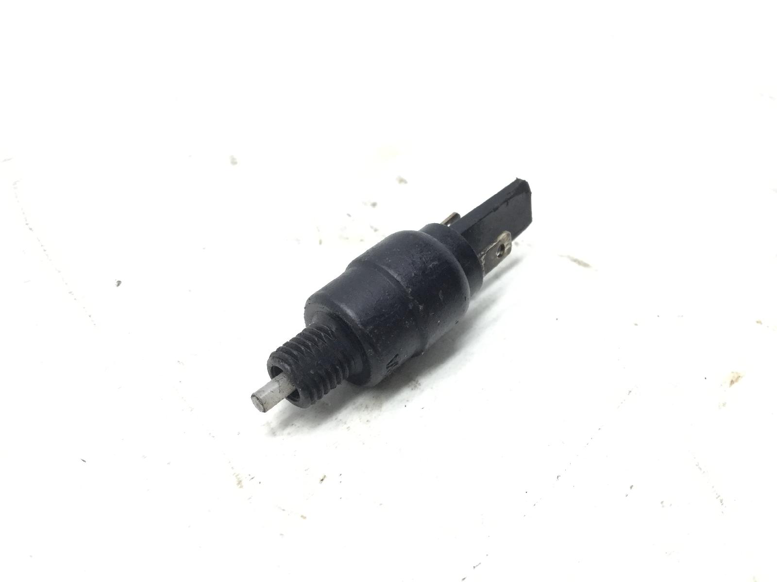 Aprilia scarabeo 4t 100 sensore stop microstop freno posteriore sinistro 2001 2004 sa000
