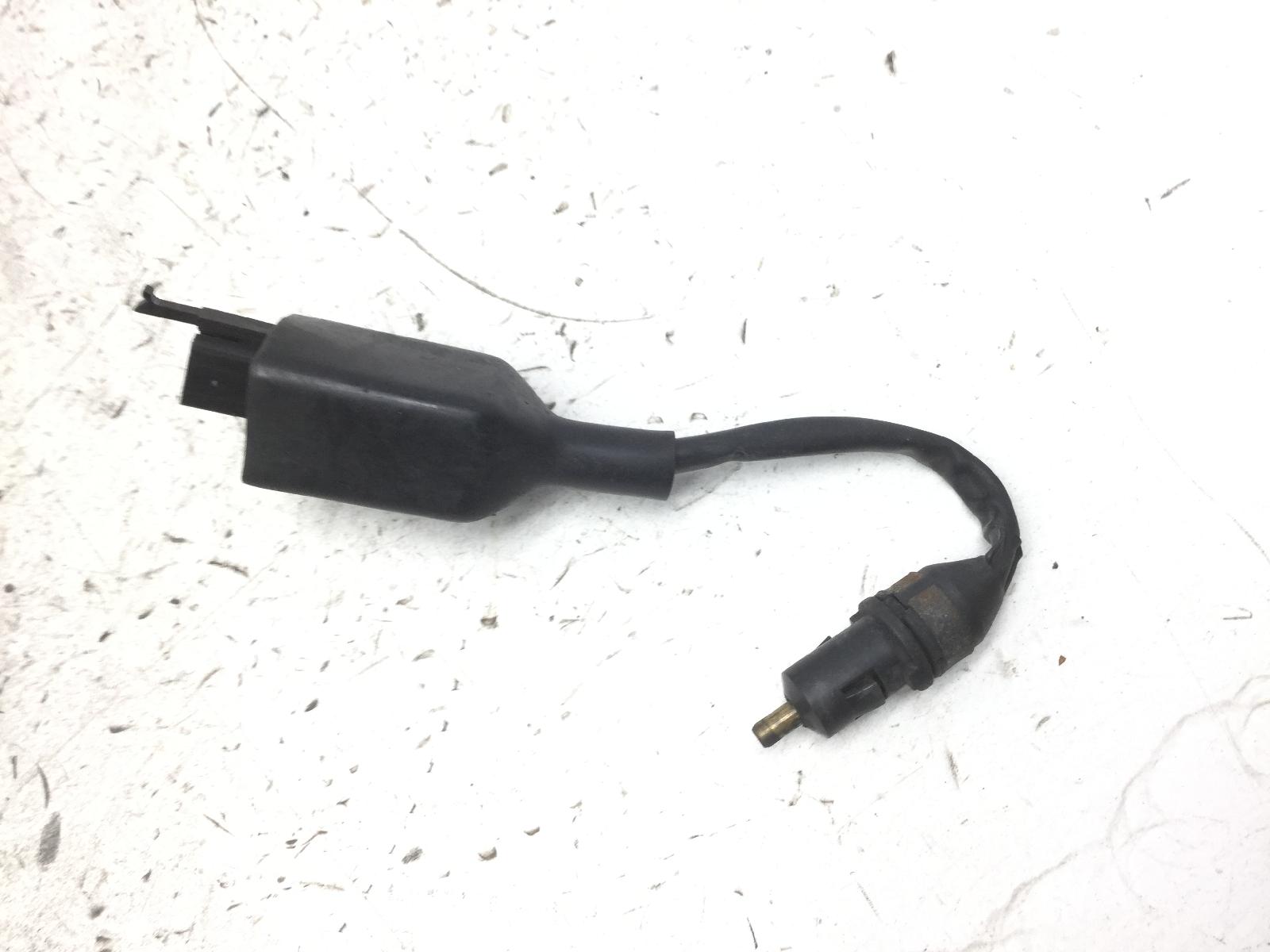 Triumph speed four 600 sensore pulsante stop microstop freno anteriore 2004 2004