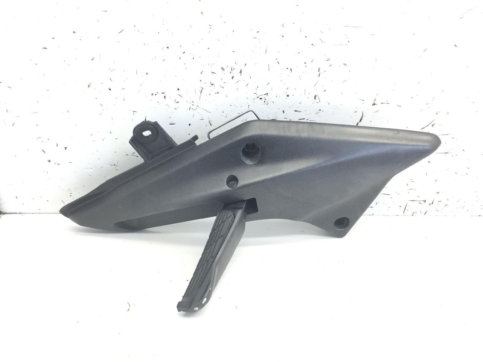 Honda silver wing 400 pedana posteriore poggiapiede destra e supporto 2006 2006 jh2nf01a96k