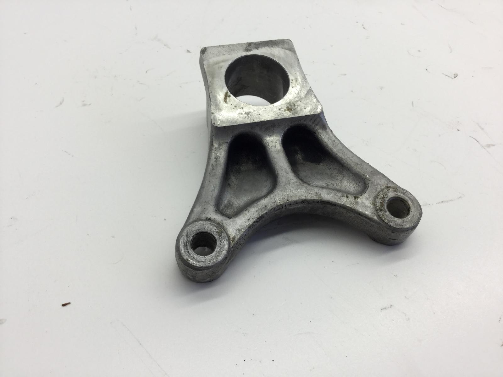 Suzuki gsx-r 600 staffa supporto pinza freno posteriore 1998 1998 ad111