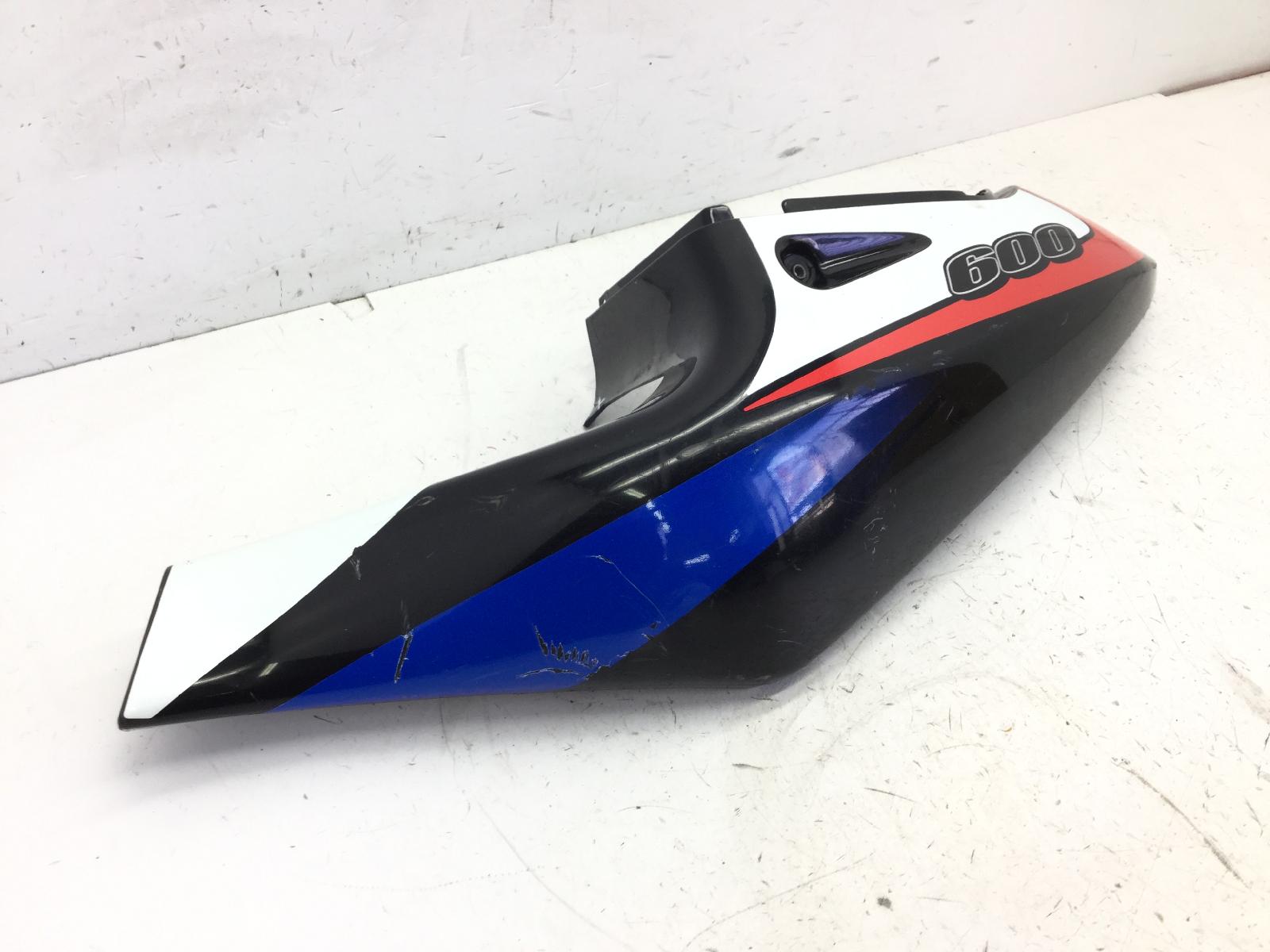 Suzuki gsx-r 600 carena fiancata posteriore sinistra con attacco rotto 1998 1998 ad111