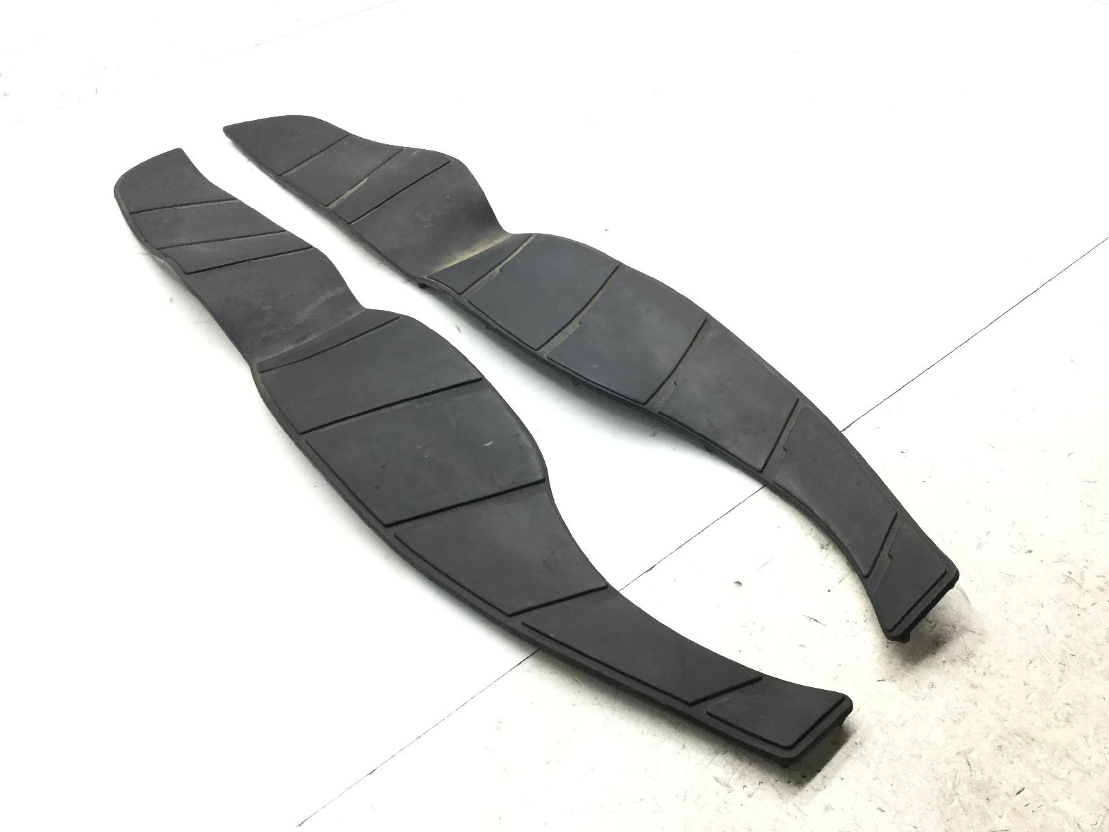 Suzuki burgman uh 200 coppia tappetini pedana 2009 2009 cd111