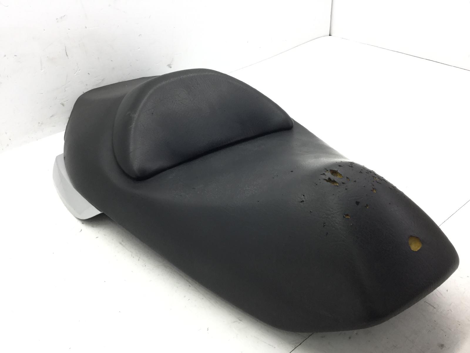 Suzuki burgman 125 sella saddle con fodera strappata 2002 2002 bp111
