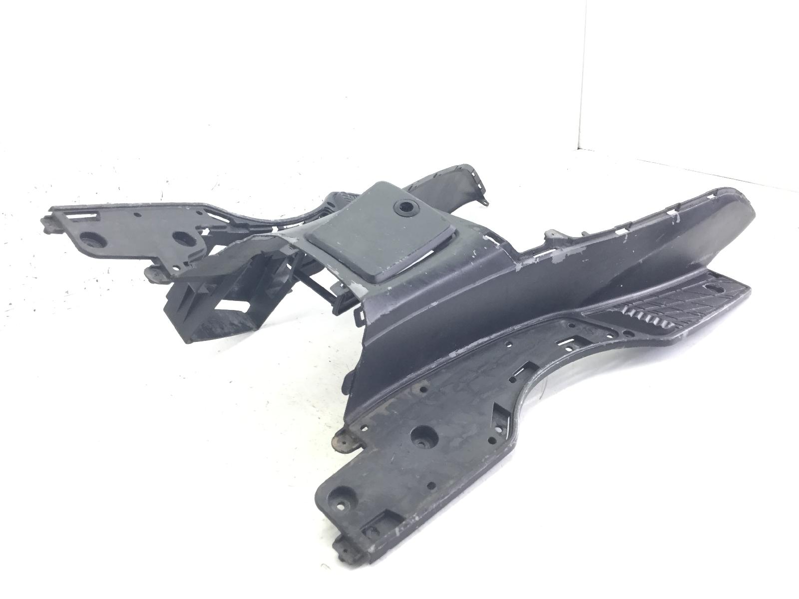 Suzuki burgman 125 carena pedana pavimento poggiapiedi 2002 2002 bp111
