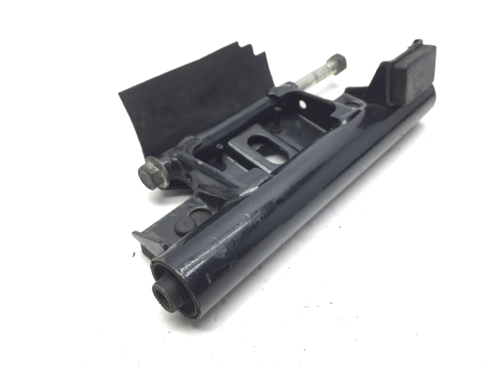 Suzuki burgman 125 staffa supporto motore 2002 2002 bp111