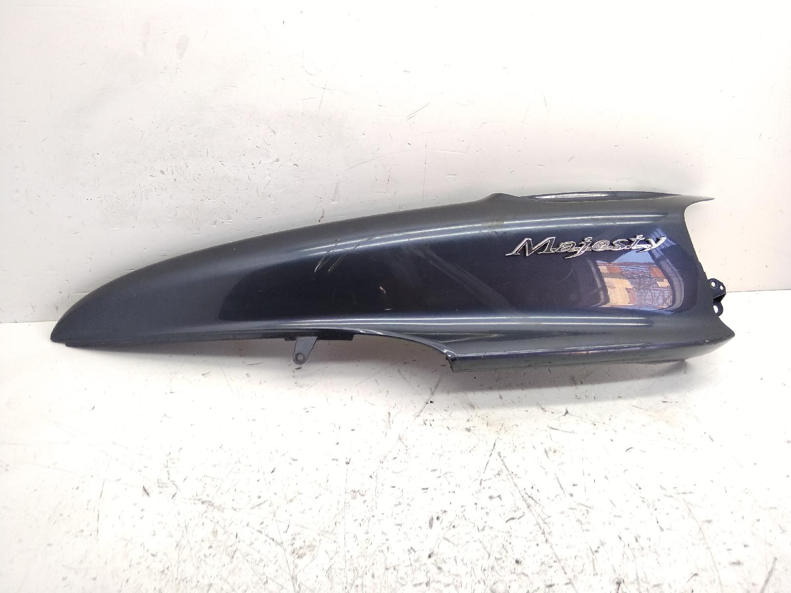 Yamaha majesty yp 250 carena posteriore fiancata sinistra 1 attacco rotto 2002 2003 sg048