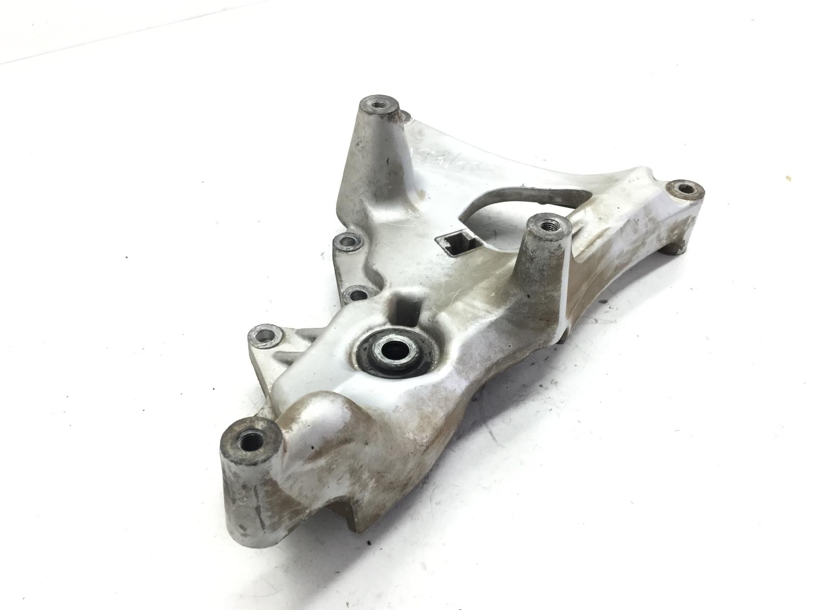 Yamaha majesty yp 250 staffa supporto scarico marmitta 2002 2003 sg048