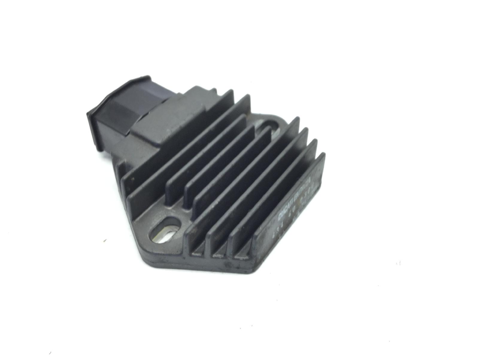 Honda sh 150 regolatore tensione 2000 2004 kf04a
