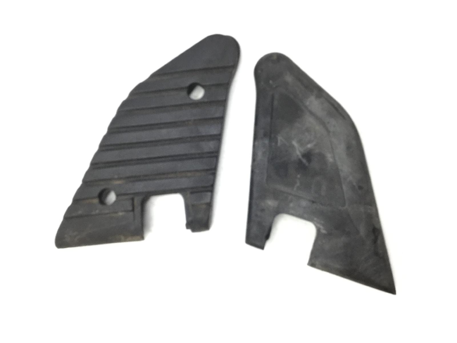 Honda sh 150 coperchio e gomma pedana poggiapiede destra 2000 2004 kf04a