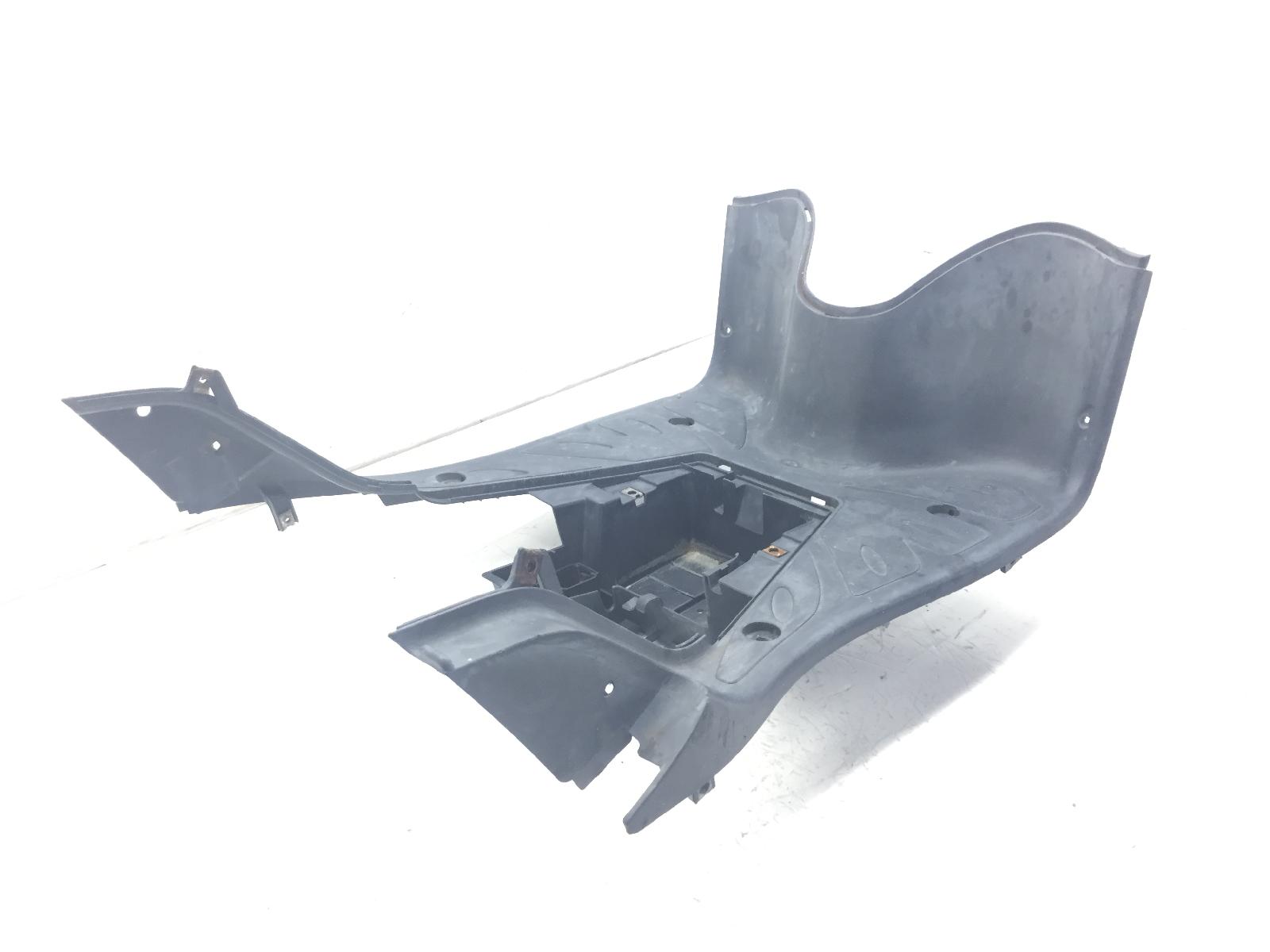 Honda sh 150 carena pedana pavimento poggiapiedi 2000 2004 kf04a