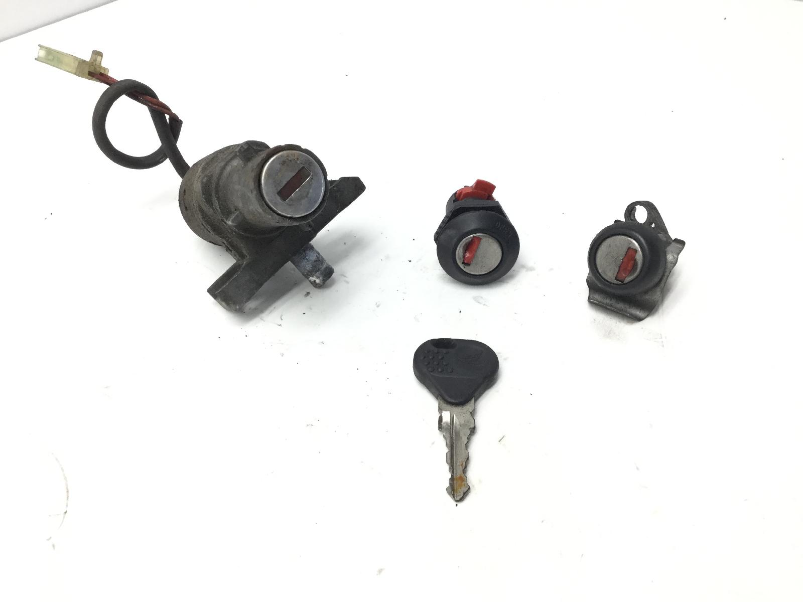 Honda sh 150 blocchetto accensione serrature e chiave 2000 2004 kf04a
