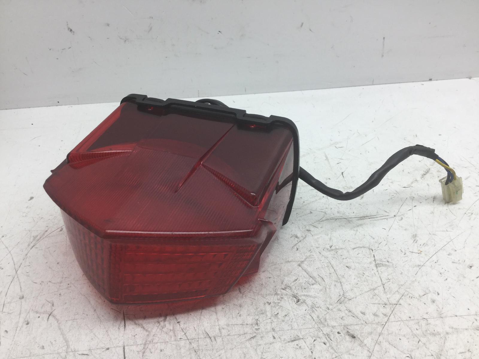 Yamaha tdm 900 faro fanale posteriore 2009 2010 rn181