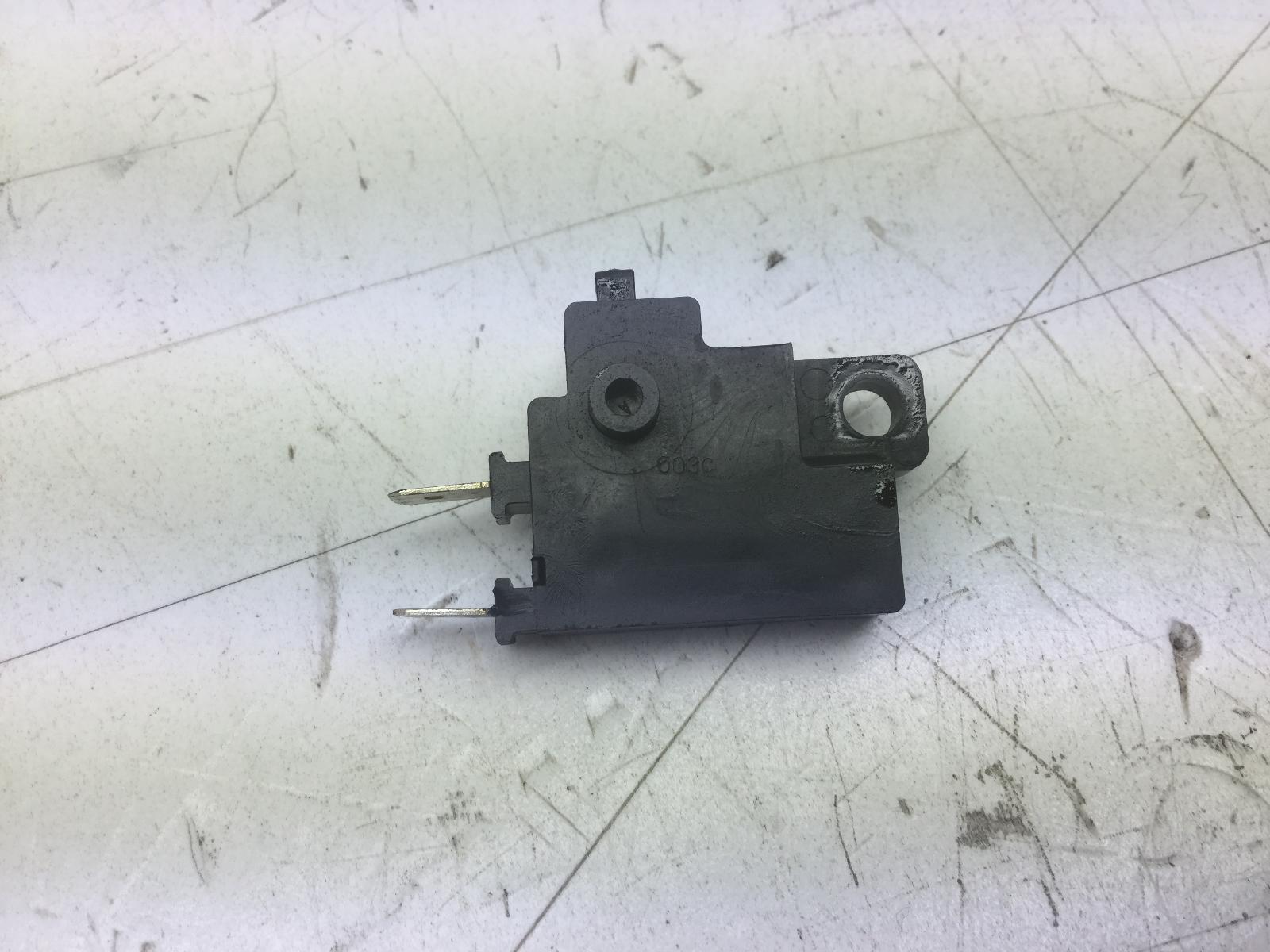 Yamaha tdm 900 sensore stop freno anteriore 2009 2010 rn181