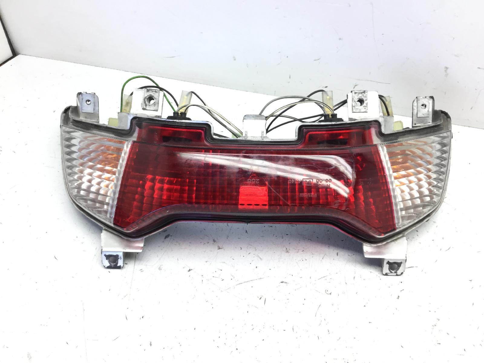 Suzuki burgman 150 fanale frecce faro posteriore 2005 2006 br111
