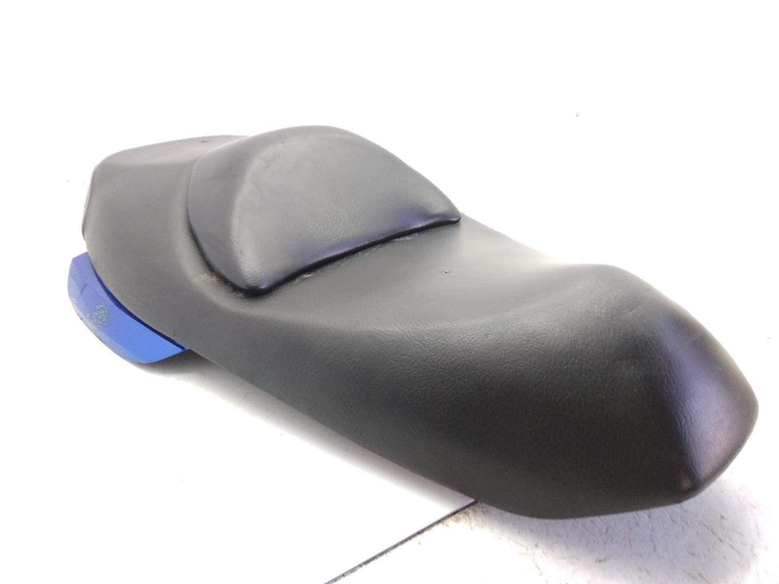 Suzuki burgman 150 sella saddle - piccolo difetto su fodera 2005 2006 br111