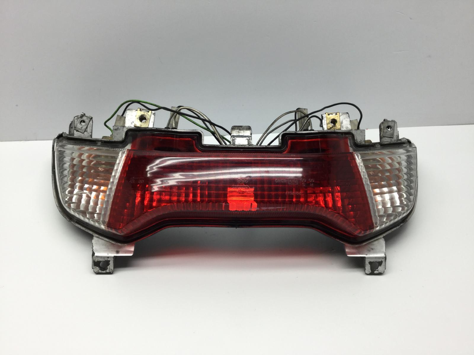 Suzuki burgman 150 fanale faro frecce posteriore 2005 2006 br111