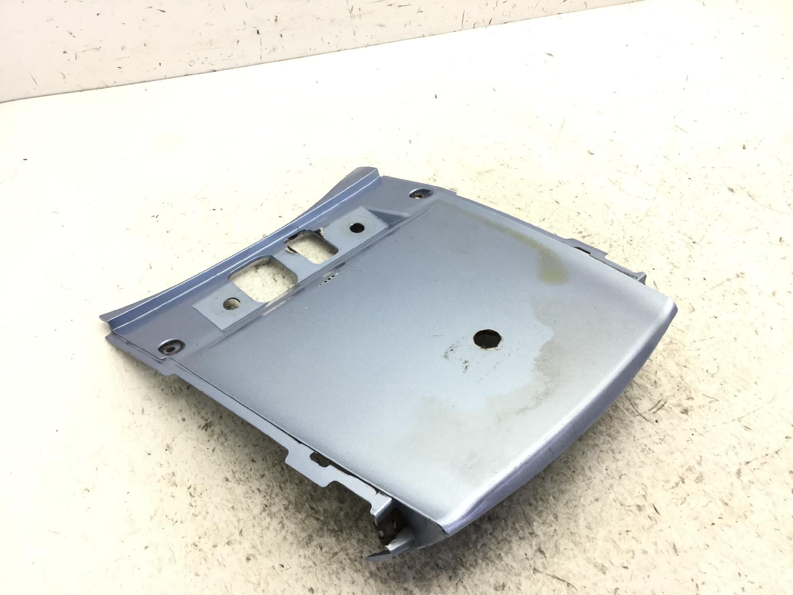 Suzuki burgman 150 carena coperchio superiore chiusura fiancate posteriori 2005 2006 br111