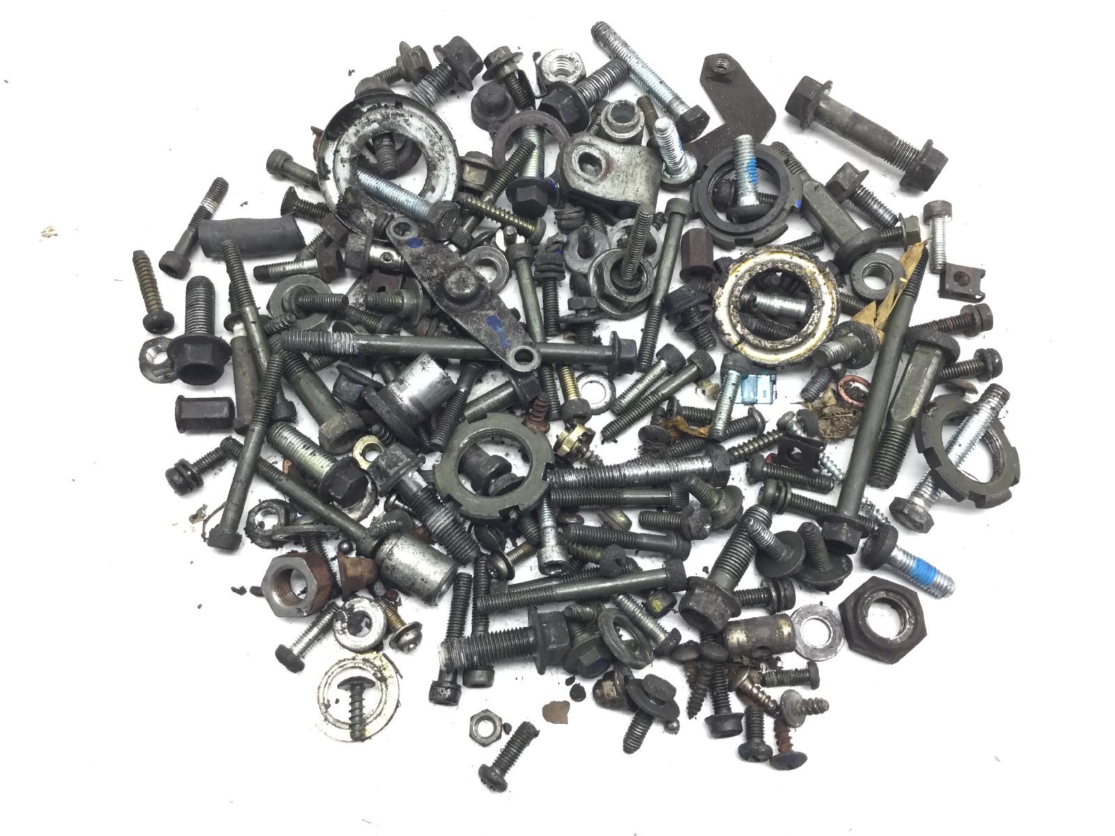 Yamaha xc cygnus r 125 kit viti bulloneria telaio motore 2000 2003 se031
