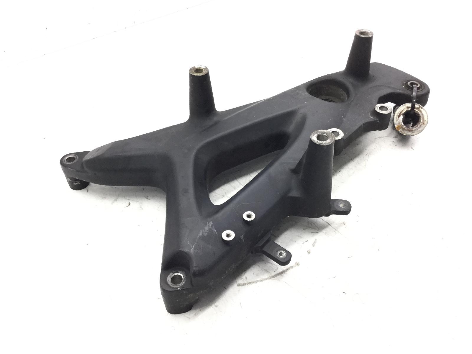 Kymco downtown i 200 staffa supporto scarico marmitta 2011 2011 v22000