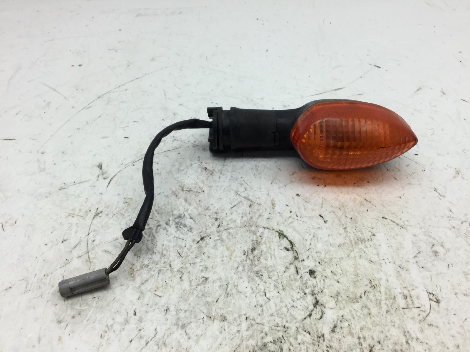 Yamaha tdm 900 freccia posteriore destra anteriore sinsitra 2002 2005 rn081