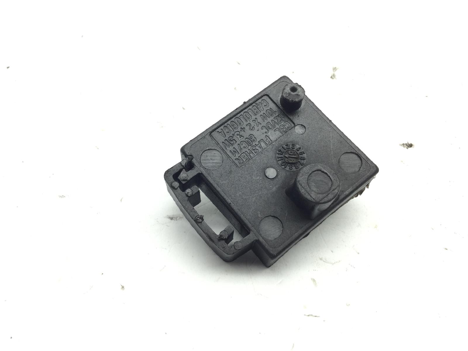 Malaguti ciak 2t 50 rele' intermittenza frecce 2000 2001 5200000