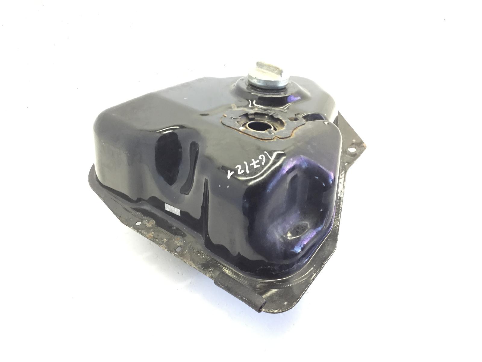 Honda dylan 125 serbatoio benzina carburante - piccole tracce di ruggine 2002 2006