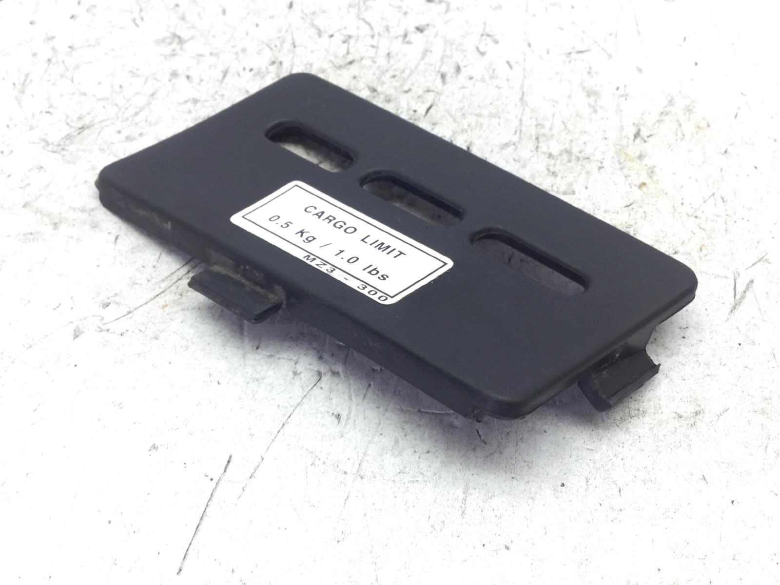 Honda dylan 125 tappo coperchio carena controscudo 2002 2006 zdcjf10a02f