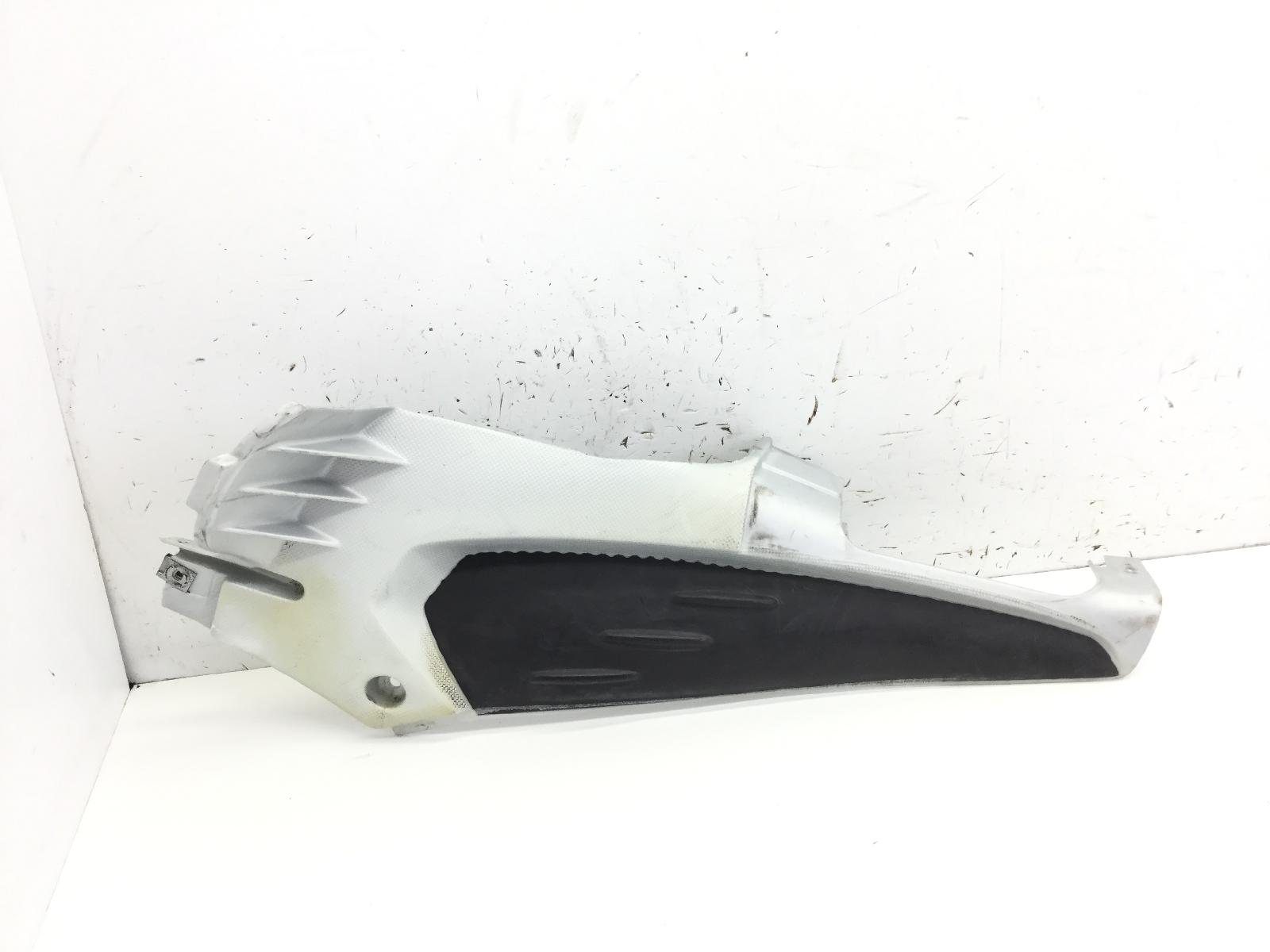 Aprilia sr street lc 50 carena tunnel pedana destra 2004 2007 tea00