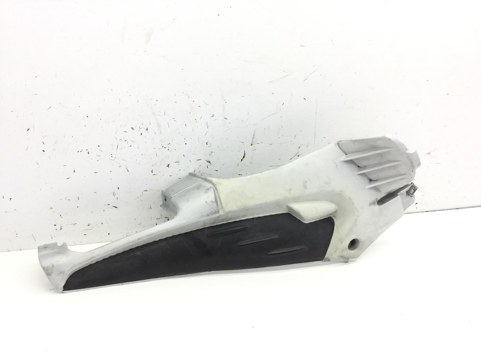 Aprilia sr street lc 50 carena tunnel pedana sinistra 2004 2007 tea00